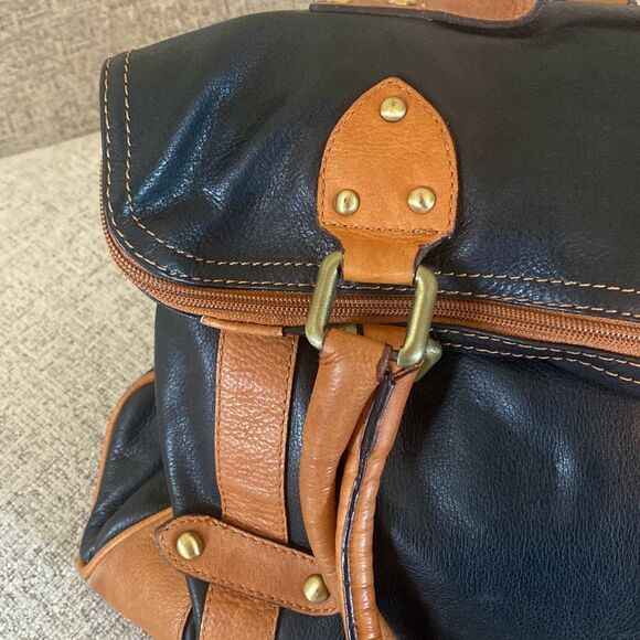 Italian Leather Convertible Backpack Handbag Black main image 5